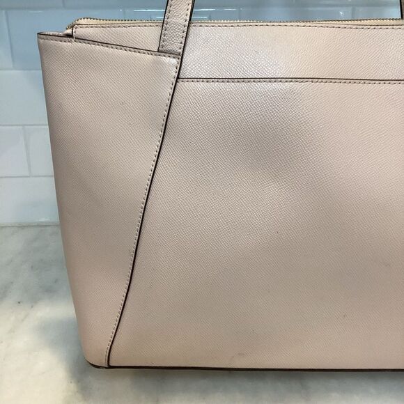 Michael Kors Maddie Medium Crossgrain Leather Tote Bag - Picture 5 of 16